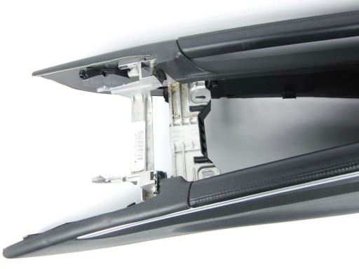 Tunel central Mercedes GL X164 A1646801052
