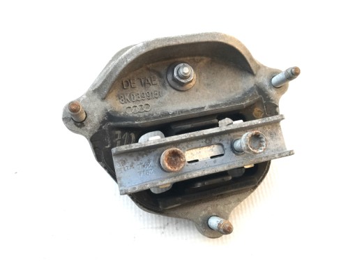 Подушка коробки передач 8K0399151AR AUDI A4 A5