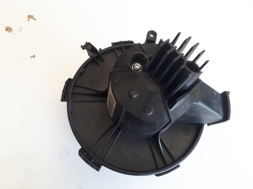 OPEL ZAFIRA B ВЕНТИЛЯТОР ВЕНТИЛЯТОР D 8087