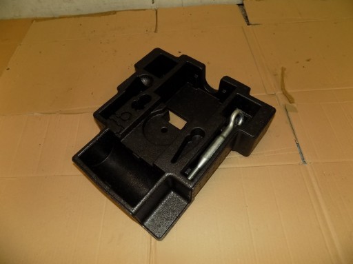 17R VOLVO S90 V90 буксировочное ухо крюк пенополистирол