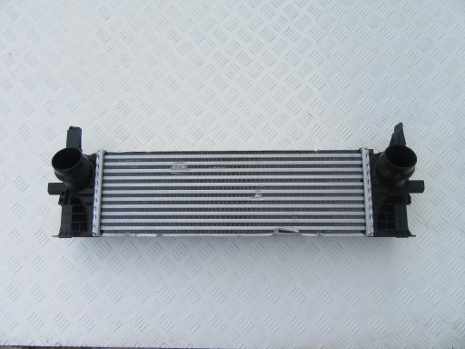 8578146 - BMW X3 G01 G02 3.0 2.5 4.0 D ИНТЕРКУЛЕР