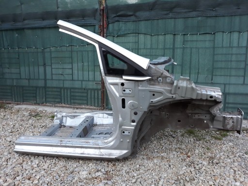 ПЕРЕДНЯЯ ЧЕТВЕРТЬ ПЕРЕДНЯЯ ПРАВАЯ FIESTA MK