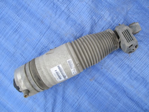 shock absorber rear right Audi Q7 6.0 V12 4L0616020