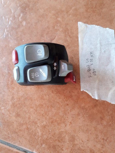 BMW F800GS K72,K75.8550043 ЛІВИЙ ПЕРЕМИКАЧ