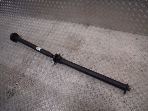 IDEALNY KPL.cardan MERCEDES W205 C180 C160 1