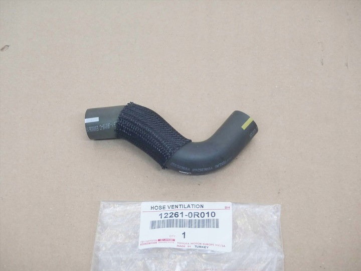 AVENSIS T25 05-08 2,2 2,0 CRANKCASE VENT TUBE JUNCTION PIPE FILTER CYLINDER HEAD photo 2 - milautoparts-fr.ukrlive.com