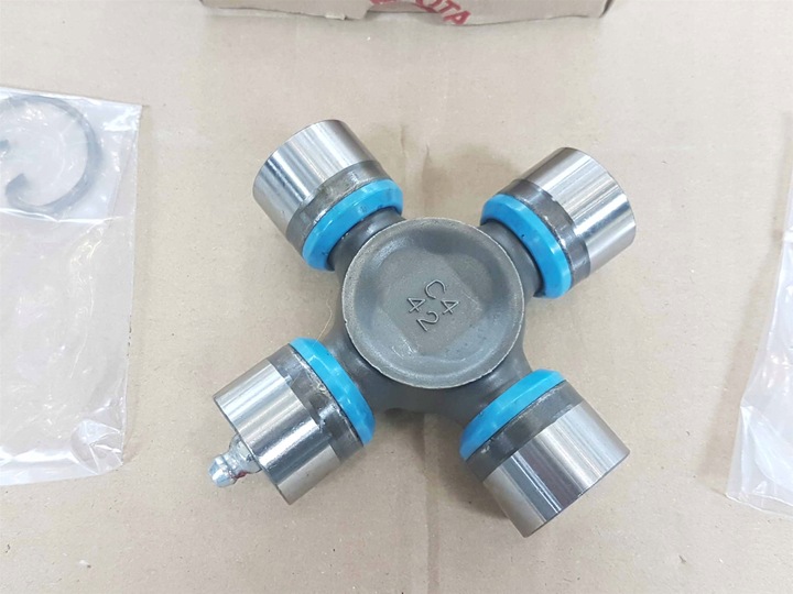 HILUX 20-22 CROSS-PIECE SHAFT PEDNEGO SHAFT photo 4 - milautoparts-fr.ukrlive.com