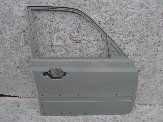 HYUNDAI TERRACAN 01-06 DOOR RIGHT FRONT 3231 NEW photo 1 - milautoparts-fr.ukrlive.com