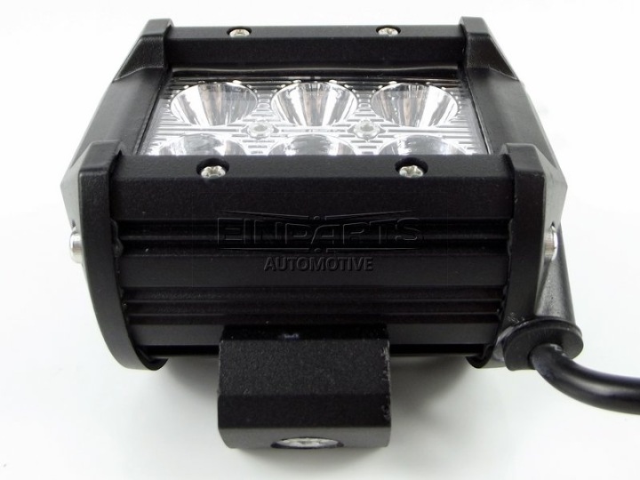 PHARE TRAVAILLÉ LED 18W 6000K PUISSANT CLAIRE ZYWOTNA