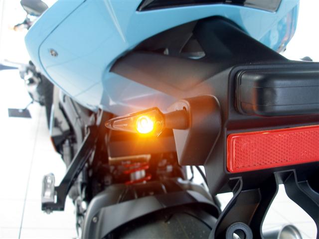UNIVERSEL CLIGNOTANTS LED CONTRÔLEUR DE FEUX DE CROISEMENT Z750 Z800 ZX10