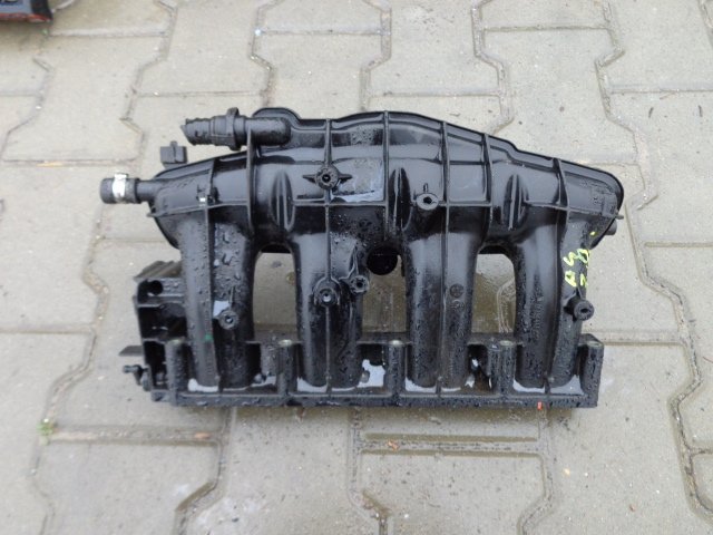 GOLF V A3 8P 2.0 TFSI MANIFOLD INTAKE 06F133185AN photo 1 - milautoparts-fr.ukrlive.com