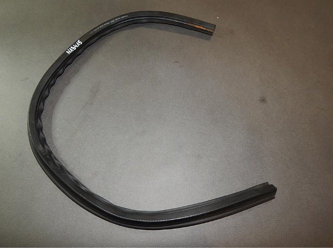 AUDI A7 4G GASKET HOOD 4G8823723A photo 1 - milautoparts-fr.ukrlive.com