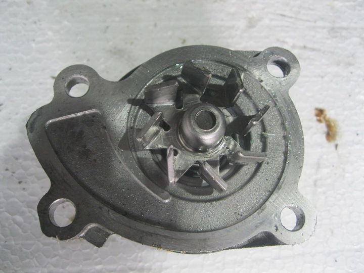 PUMP WATER NISSAN QASHQAI 1,6I photo 1 - milautoparts-fr.ukrlive.com