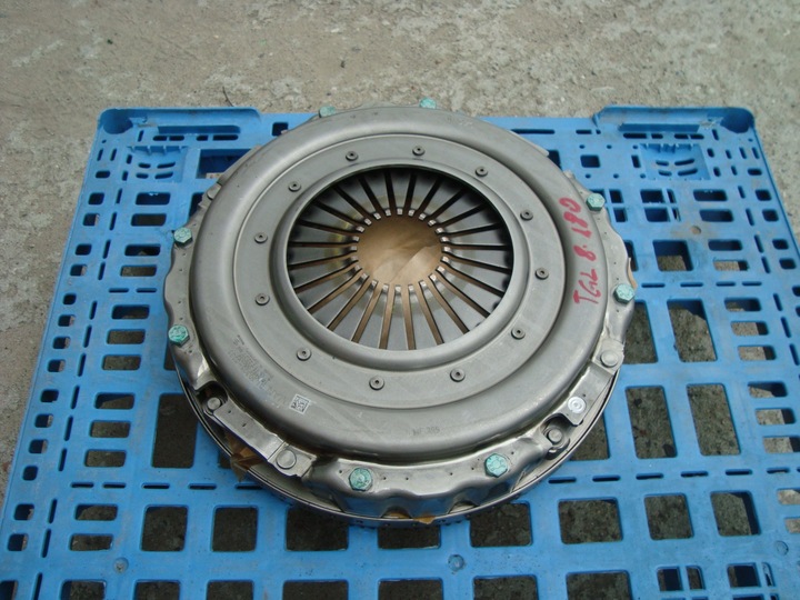 MAN TGL COMPLETE UNITS CLUTCH 180PS EUROPE 6 GOOD CONDITION 16R photo 1 - milautoparts.fr