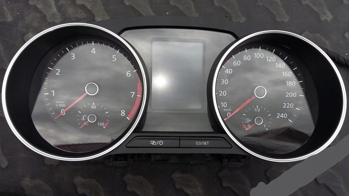 DASHBOARD DASH TSI VW POLO CROS FACELIFT 6C0920740A photo 1 - milautoparts-fr.ukrlive.com