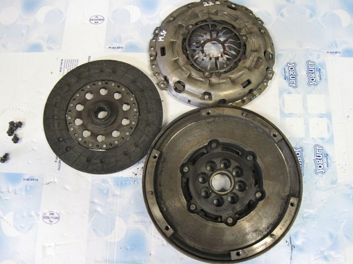 MAZDA 6 GH 2.2 08-12 WHEEL CLUTCH R2A116410A photo 1 - milautoparts-fr.ukrlive.com