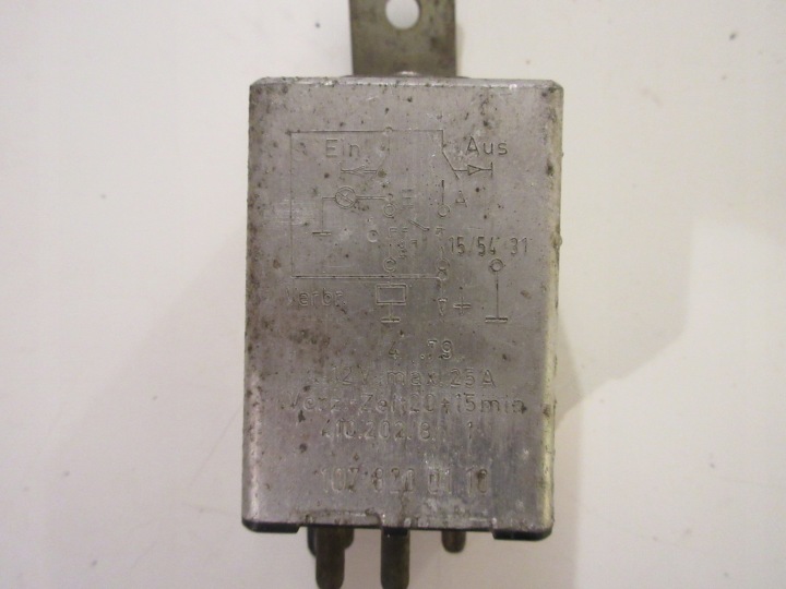RELAIS MERCEDES W123 W201 W126 1078200110