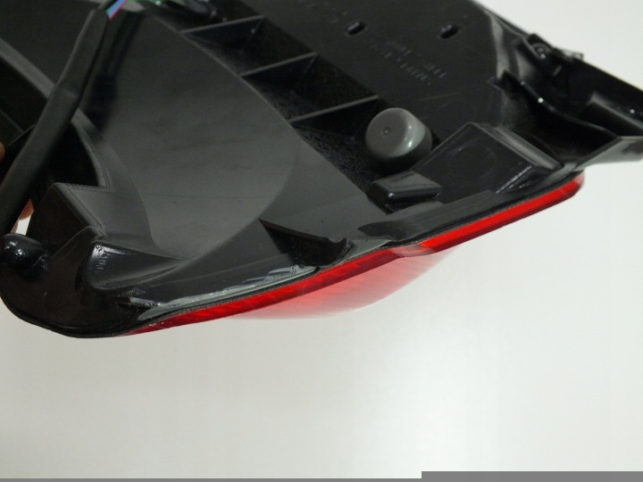 PHARE ARRIÈRE SUZUKI VZR 1800 M INTRUDER 2006-16
