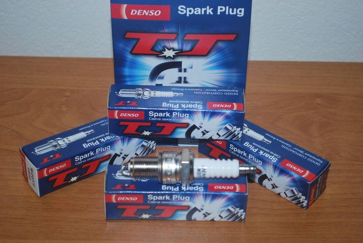 PLUG IGNITION GALANT III IV V 1.8 2.0 DENSO photo 2 - milautoparts-fr.ukrlive.com