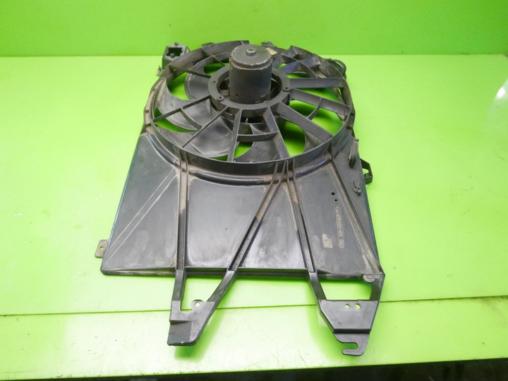 VENTILATEUR DE RADUATEUR EAUX FORD MONDEO I 1.8 16V photo 8 - milautoparts-fr.ukrlive.com