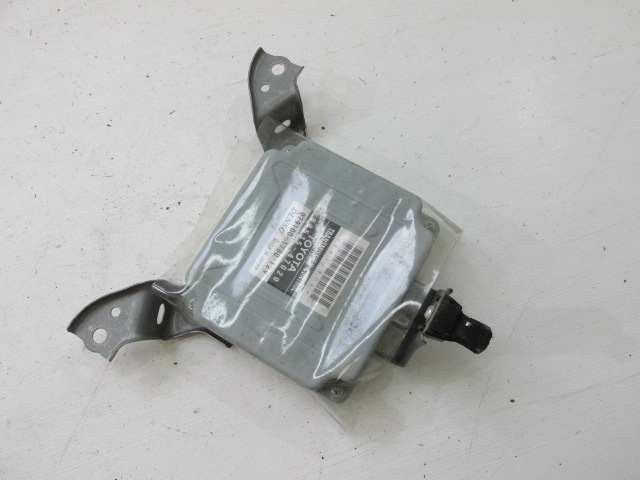 MODULE BOÎTES TOYOTA PRIUS II 89535-47020 photo 1 - milautoparts-fr.ukrlive.com