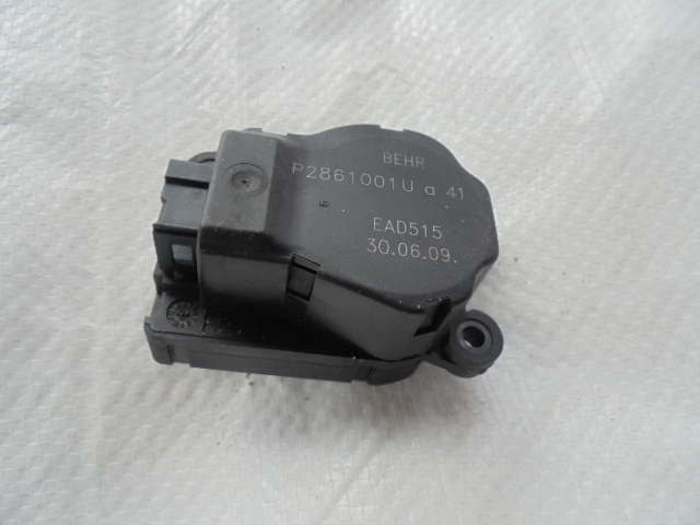 C5 2.0 HDI MOTEUR DE CHAUFFAGE P2861001U photo 1 - milautoparts-fr.ukrlive.com