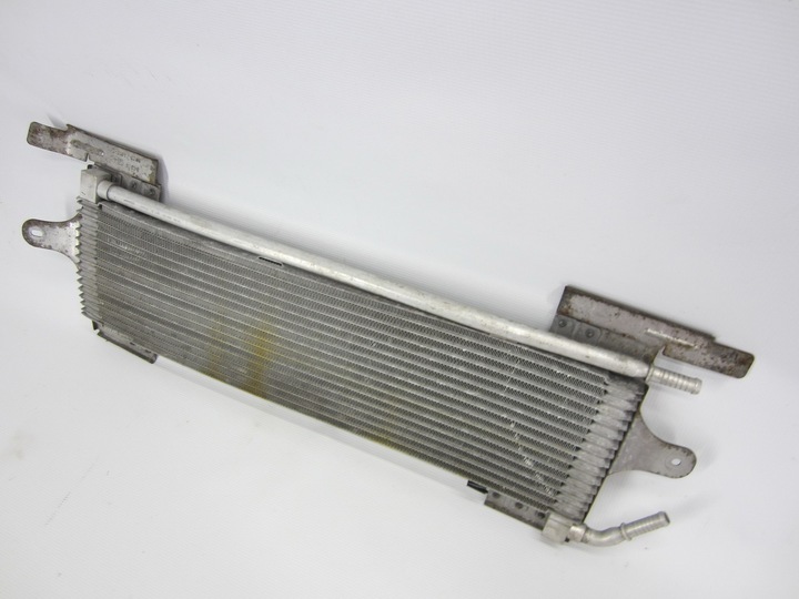 RADIATOR OILS BOX FORD MUSTANG 5.0 V8 2011 photo 2 - milautoparts-fr.ukrlive.com