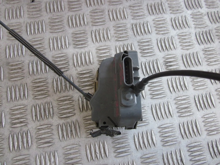 LOCK RIGHT FRONT RENAULT SCENIC II 03-06R photo 4 - milautoparts-fr.ukrlive.com