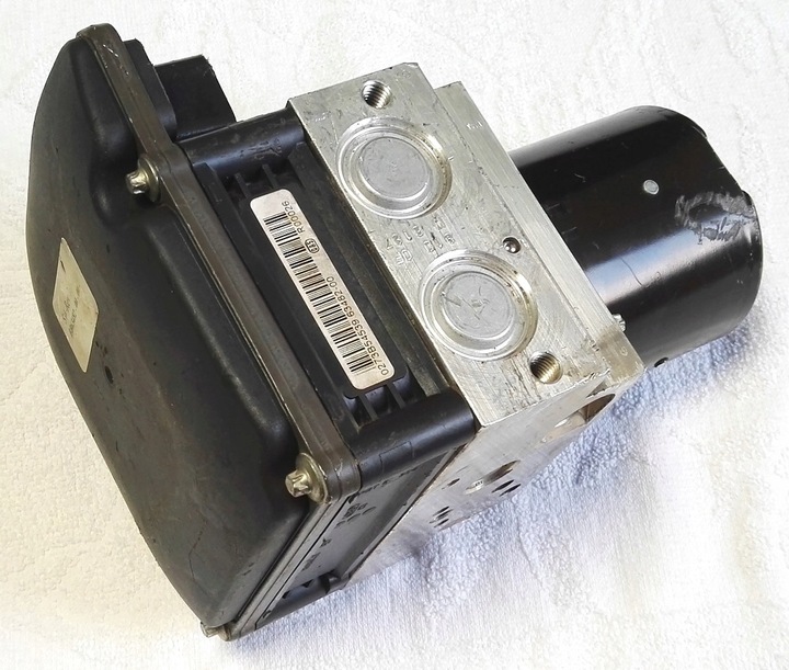 BMW E70 PUMP BRAKE CONTROL UNIT ABS - 6788219 6788220 photo 3 - milautoparts-fr.ukrlive.com