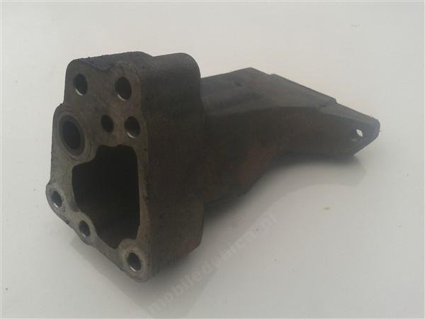 Кронштейн двигателя mercedes cls 219 320 cdi 6420960345, Цена