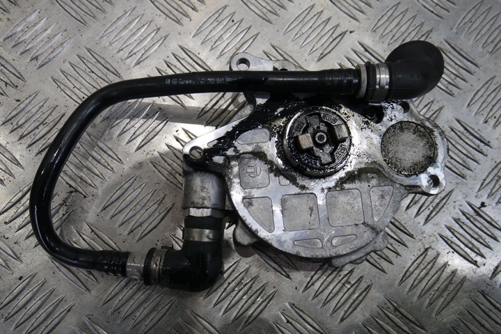 Насос вакуумный audi a5 8t 2. 0tdi 03l145100f, Цена