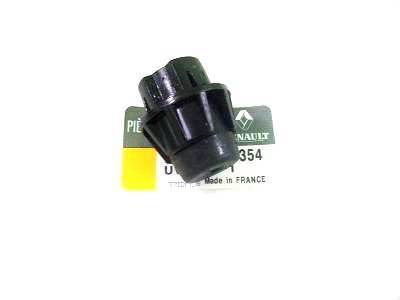 Відбійник кришки багажника dacia duster 8200246354, Ціна