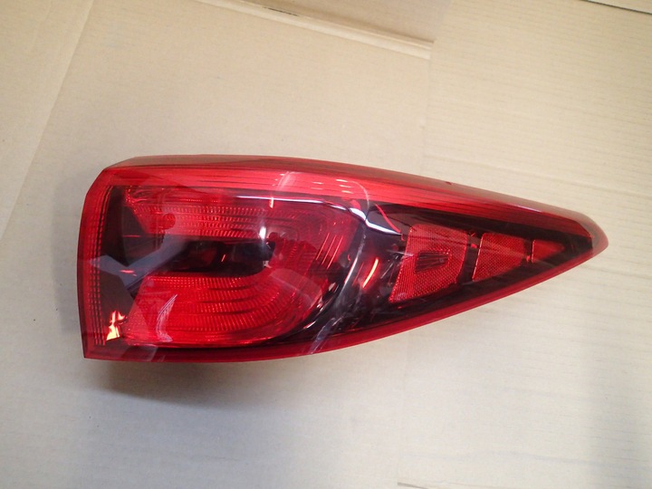 фото №1, Лампа правая задняя sportage iv 15r -