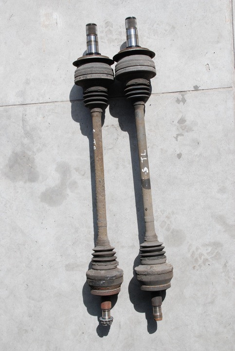 фото №1, Mercedes s 221 полуось полуоси шарнир зад задняя