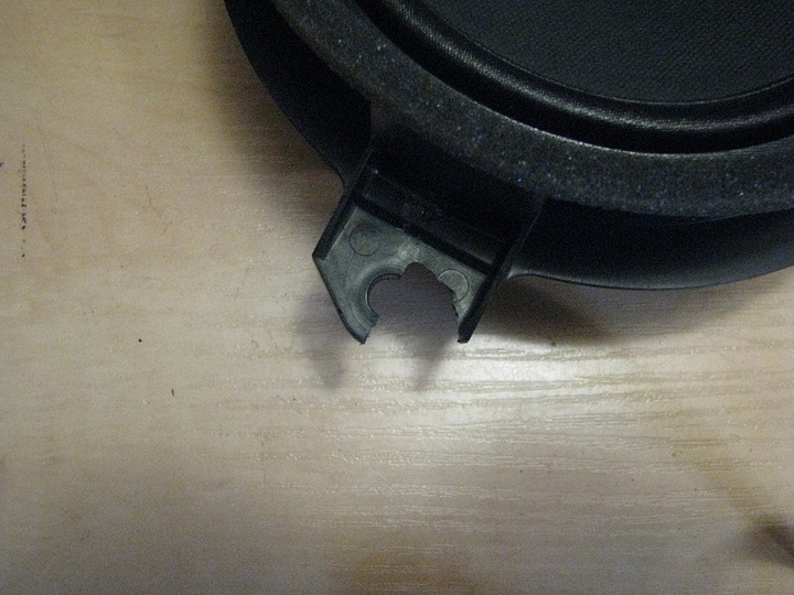 фото №2, Динамик дверь зад toyota avensis t27 08-12r повреждённый