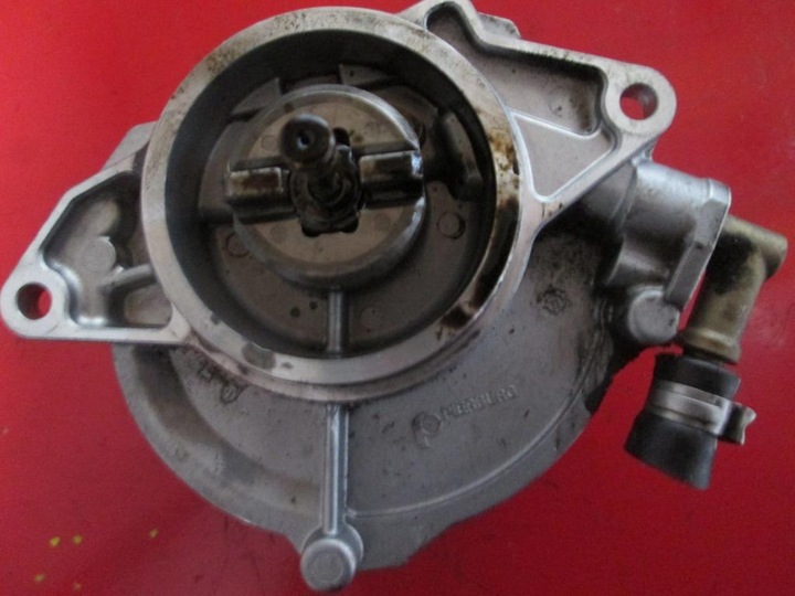 фото №1, Вакуум насос 059145100h audi q5 q-5 8r0 3.0 tdi