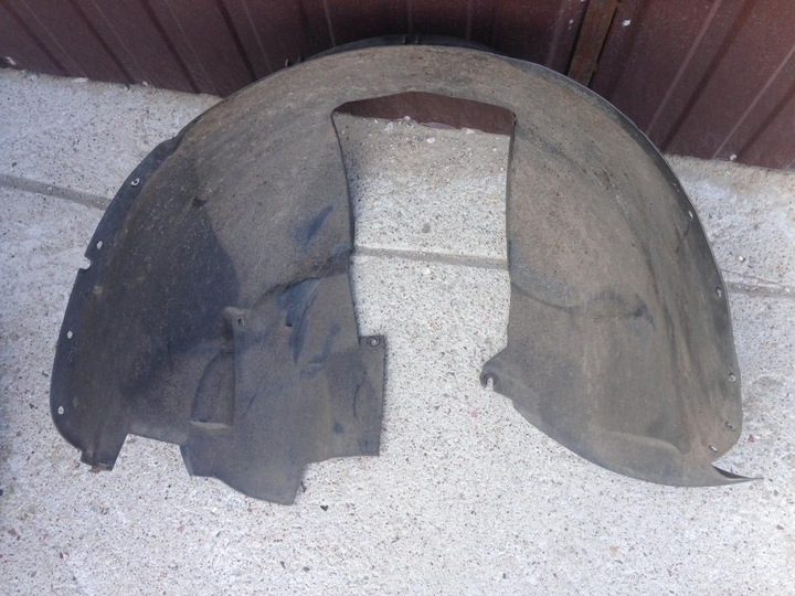 фото №1, Правые подкрылок передние перед volvo s40 v50 04-12