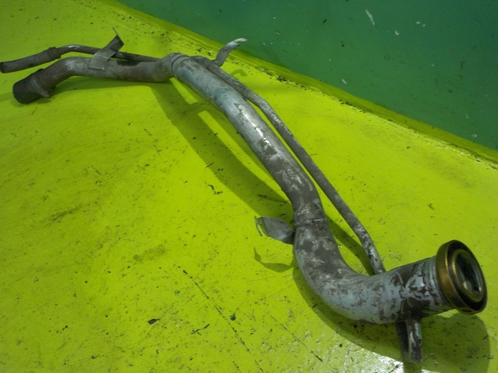 фото №1, A класс w 168 1.7 cdi труба заливка топлива