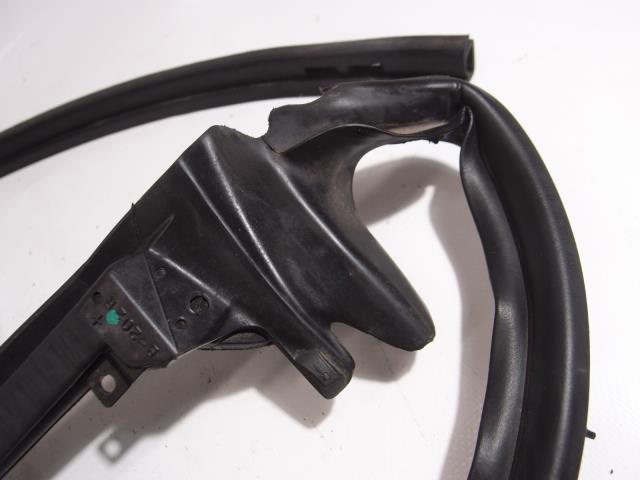 фото №8, Прокладка двері права 99753753202 porsche cayman s