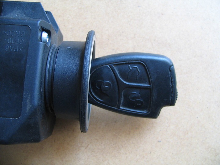 фото №5, Замок зажигания, компьютер, засов clk w208 a1111533179