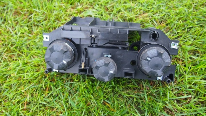 фото №3, Панель керування повітряний потік iveco daily 06-11