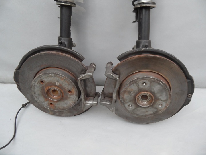 фото №1, Поворотный кулак ступица правые перед smart fortwo a451 451