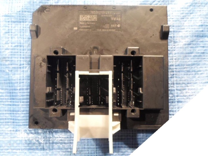 фото №1, Vw блок управления модуль комфорта 5q0937084aj