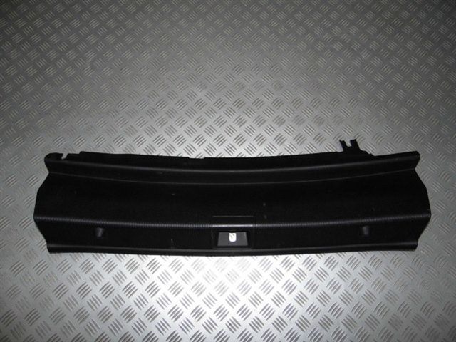 фото №1, Mercedes 14r w207 e захист багажника ременя зад