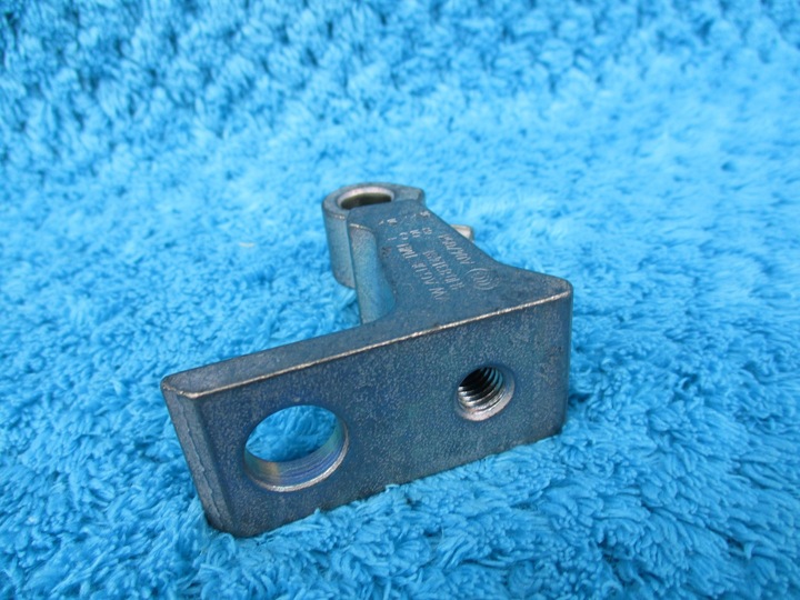 фото №3, Audi a7 rs7 петля дверь левый 4h0831401