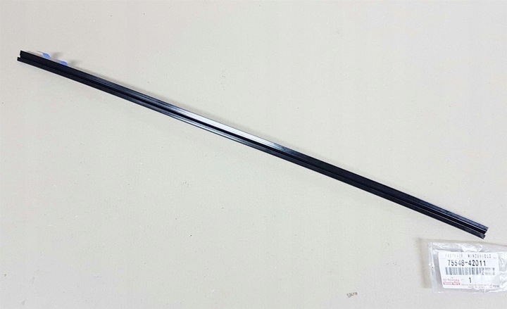 фото №6, Rav4 01-05 планка тримач прокладка скло перед