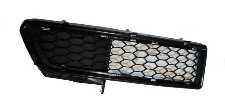 фото №1, Dacia logan 04- решітка решітка решітка радіатора заглушка права