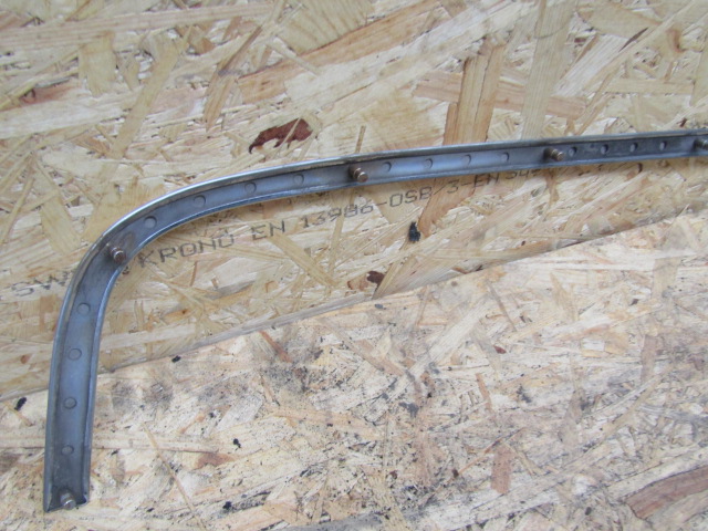 фото №10, 1 mercedes w124 універсал права планка бампер задній зад хром права