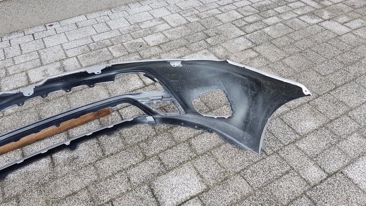 фото №11, Avensis iii рестайлінг 2015- бампер перед оригінал a083