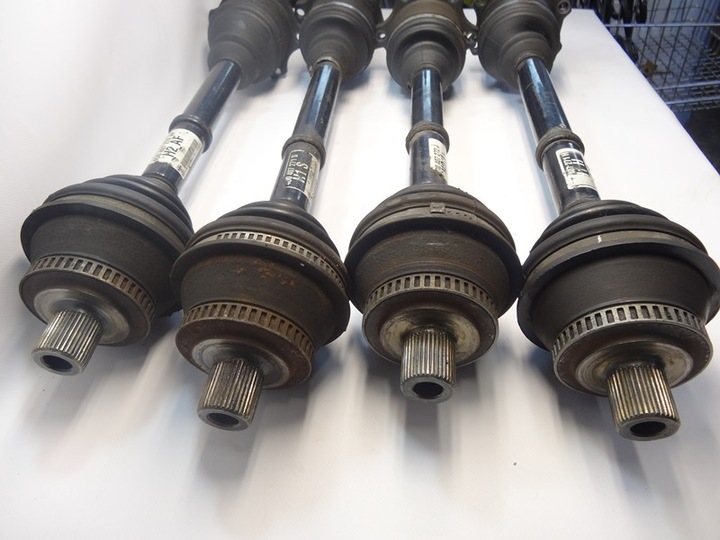 фото №2, Audi a8 s8 d2 піввісь шарнір перед 4d0407271s доставка